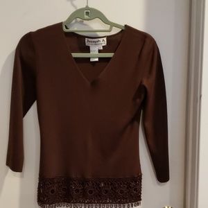JOSEPH A Silk top w crochet trim on bottom
